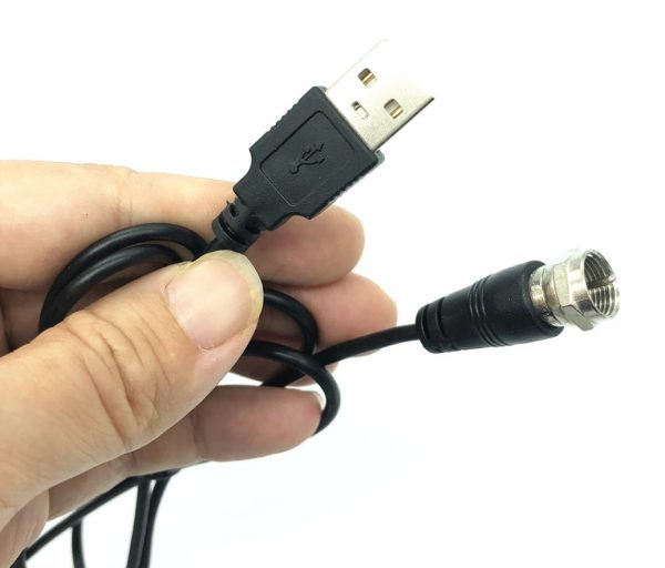 Installation HDTV TV Antenna Amplifier Signal