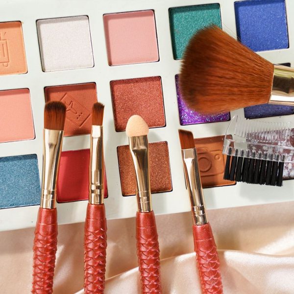 506 Makeup Brushes - Image 2